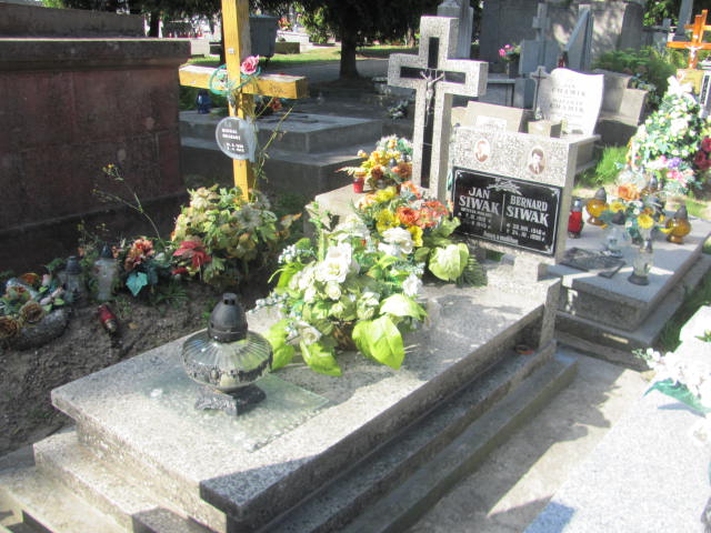 Grób Bernard Siwak