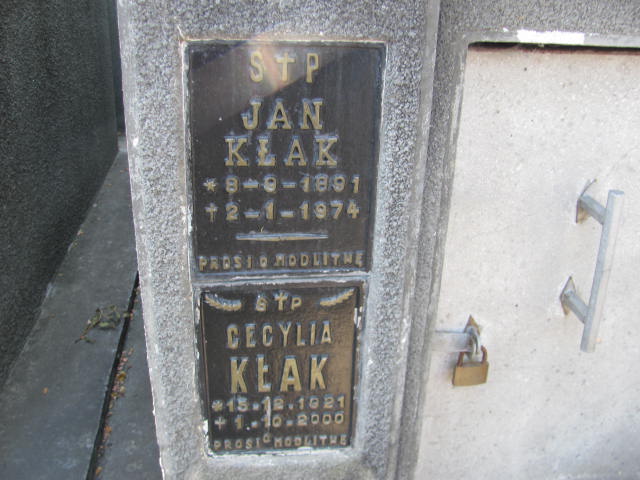 Cecylia Kłak 1921 Jarosław - Grobonet - Wyszukiwarka osób pochowanych