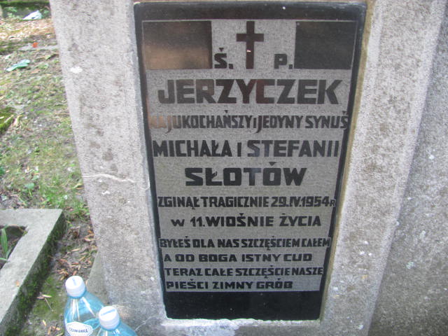 Stefania Słota 1906 Jarosław - Grobonet - Wyszukiwarka osób pochowanych