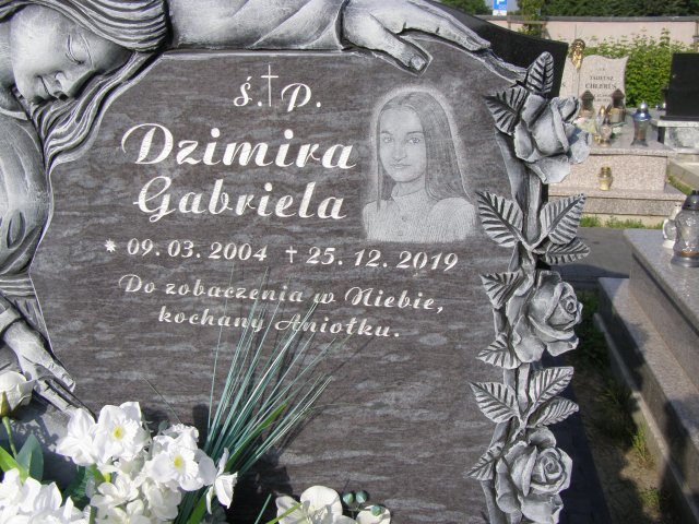 Gabriela Dzimira 2004 Jarosław - Grobonet - Wyszukiwarka osób pochowanych
